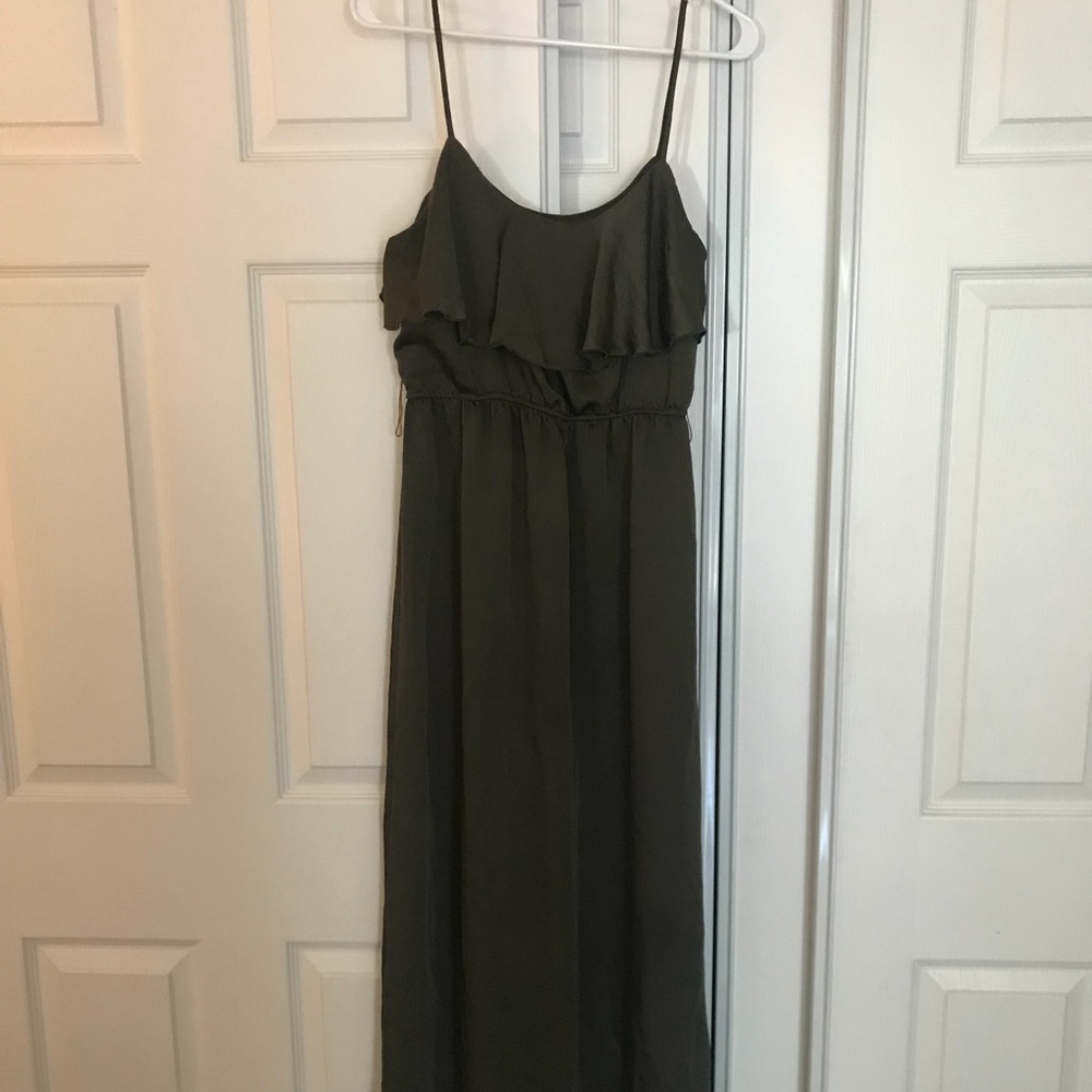 Jodi Kristopher olive, ruffle top maxi dress